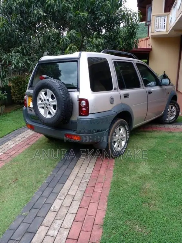 Land-Rover Freelander 2001 SUV (Used)