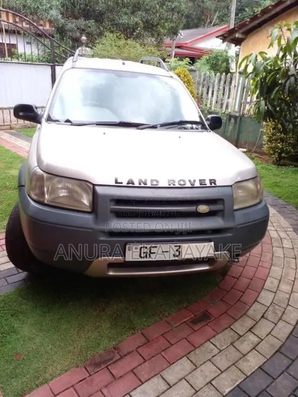 Land-Rover Freelander 2001 SUV (Used)