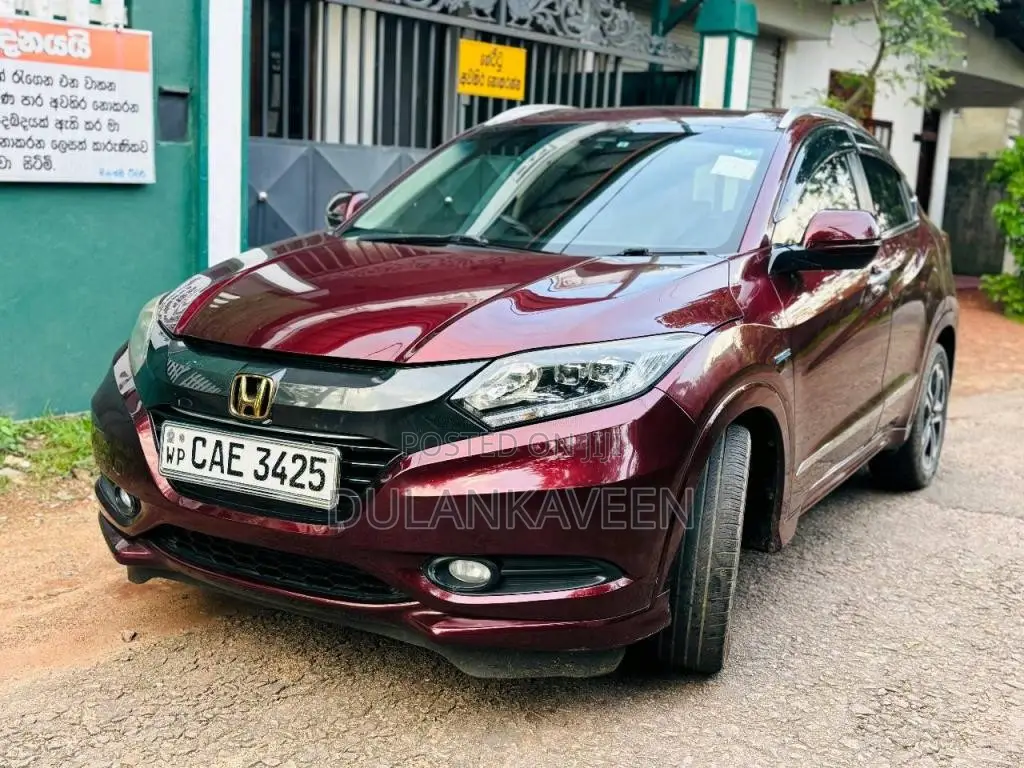Honda VEZEL 2015 SUV (Used)