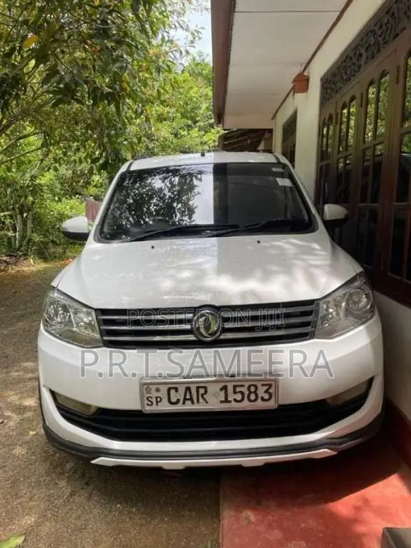 DFSK Glory 330 2016 SUV (Used)