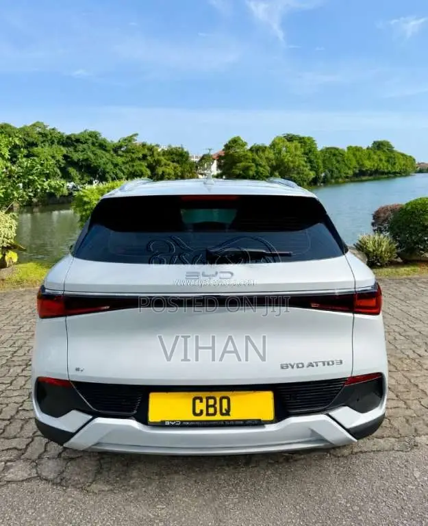 BYD Atto 3 2025 SUV (Used)