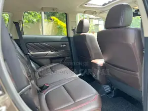 Mitsubishi Outlander 2015 SUV (Used)