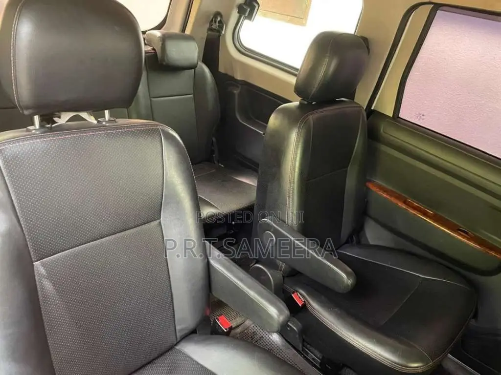 DFSK Glory 330 2016 SUV (Used)