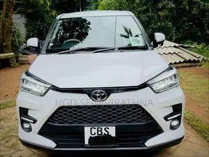 Toyota Raize 2025 SUV (Used)