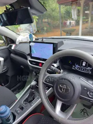 Toyota Raize 2025 SUV (Used)