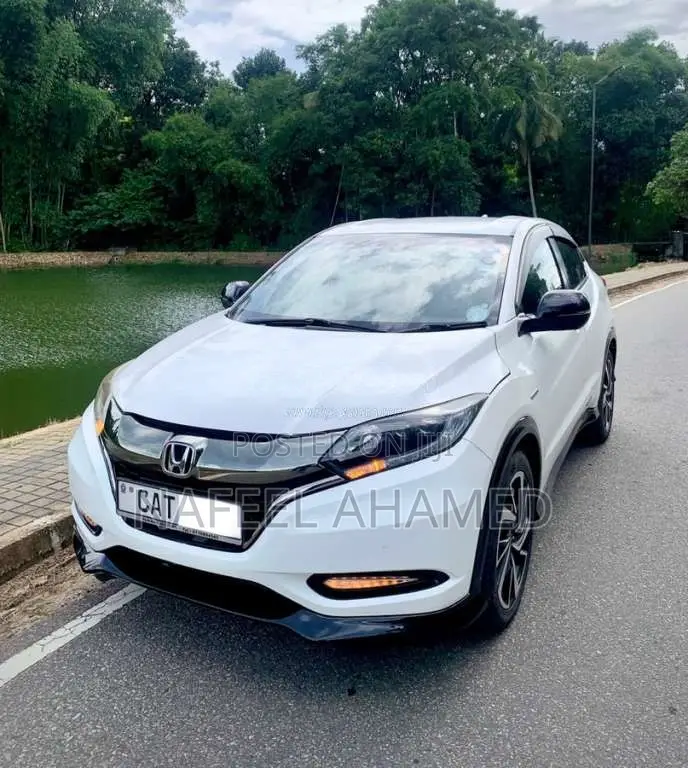 Honda Vezel RS 2016 SUV (Used)