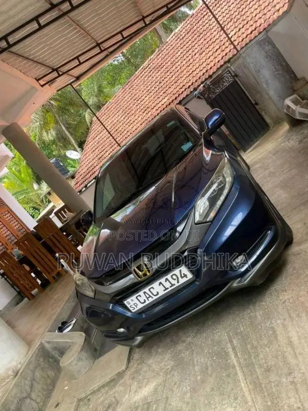Honda Vezel 2014 SUV (Used)
