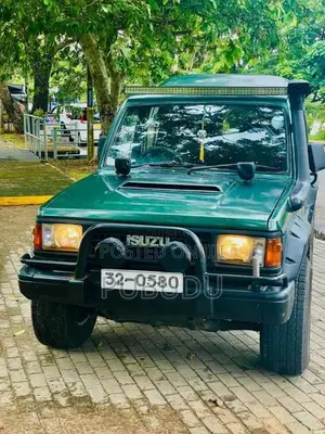 Isuzu Trooper 1984 SUV (Used)