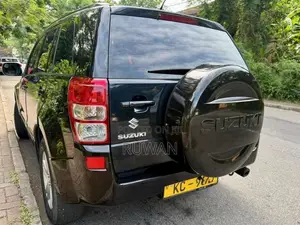 Suzuki Grand Vitara 2006 SUV (Used)