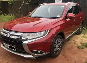 Mitsubishi Outlander 2015 SUV (Used)
