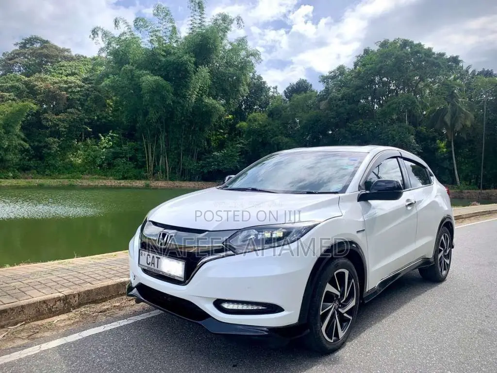 Honda Vezel RS 2016 SUV (Used)
