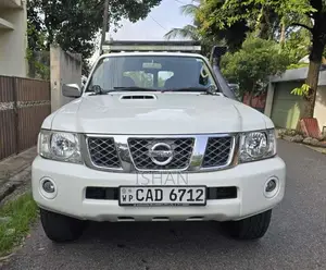 Nissan Patrol Y61 2015 SUV (Used)
