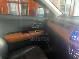 Honda Vezel 2015 SUV (Used)