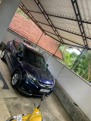 Honda Vezel 2014 SUV (Used)