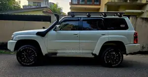 Nissan Patrol Y61 2015 SUV (Used)
