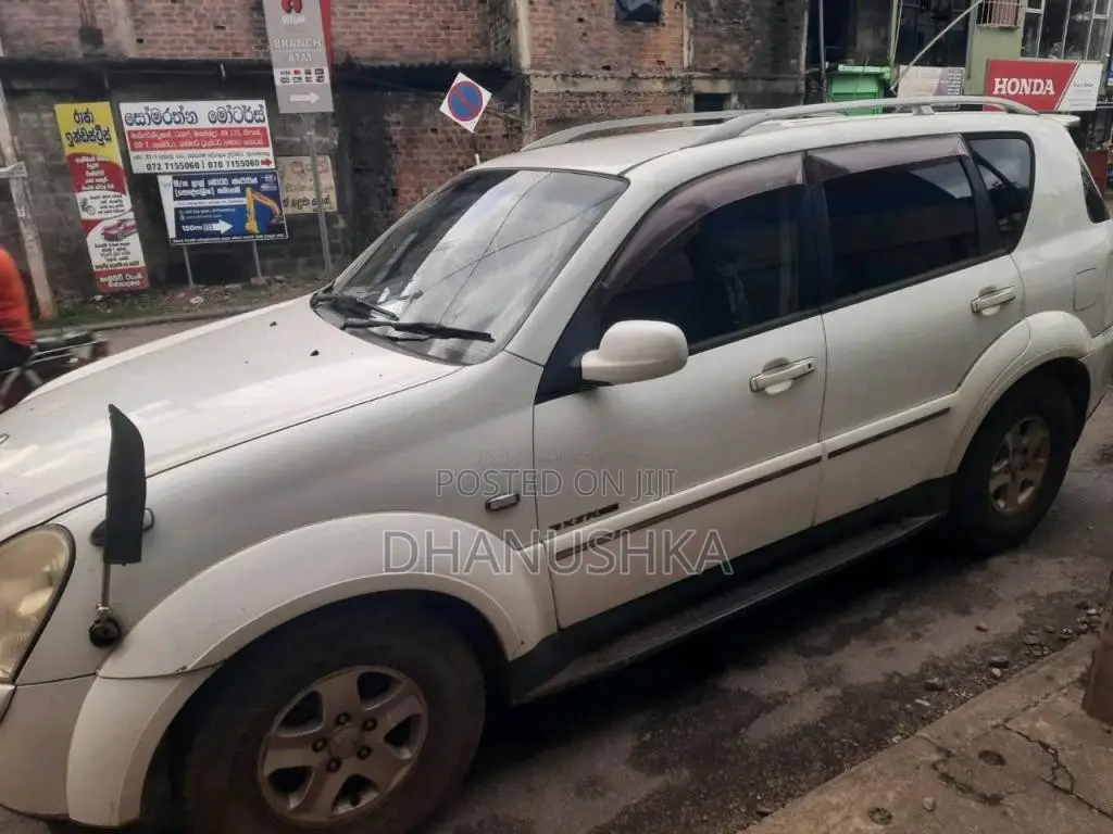 Micro Rexton Ssyangyong 2009 SUV (Used)