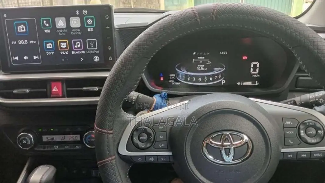 Toyota Raize 2025 SUV (Used)