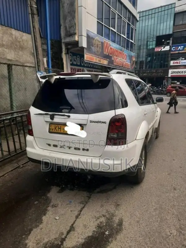 Micro Rexton Ssyangyong 2009 SUV (Used)