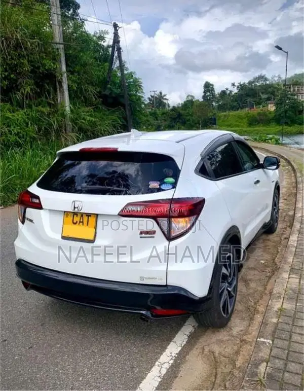 Honda Vezel RS 2016 SUV (Used)