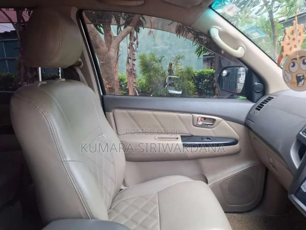 Toyota Fortuner 2013 SUV (Used)