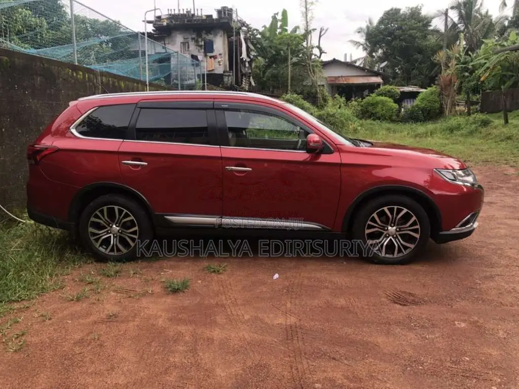 Mitsubishi Outlander 2015 SUV (Used)