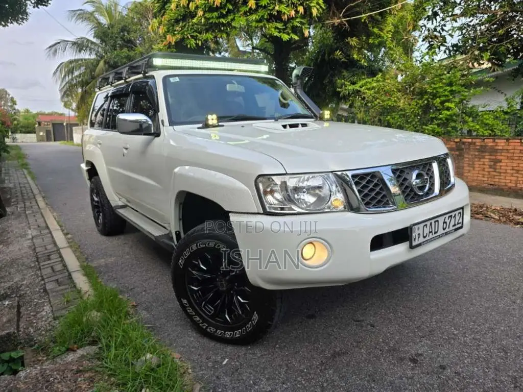 Nissan Patrol Y61 2015 SUV (Used)