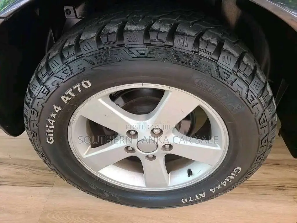 Micro Kyron 2008 SUV (Used)