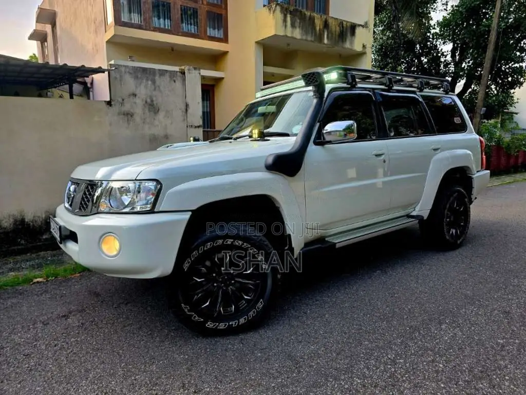 Nissan Patrol Y61 2015 SUV (Used)