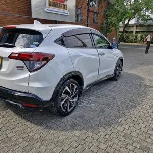 Honda Vezel RS 2016 SUV (Used)