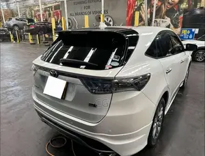 Toyota Harrier 2015 SUV (Used)