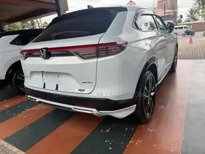 Honda VEZEL Z PLAY BODY KIT 2026 SUV Unregistered (Recondition)