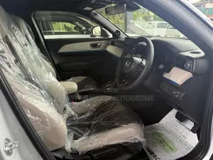 Honda VEZEL Z PLAY BODY KIT 2026 SUV Unregistered (Recondition)