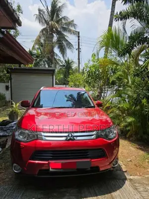 Mitsubishi Outlander 2014 SUV (Used)