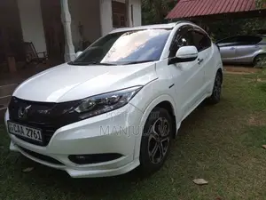 Honda Vezel 2014 SUV (Used)