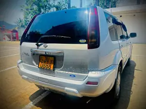 Nissan X-Trail 2005 SUV (Used)