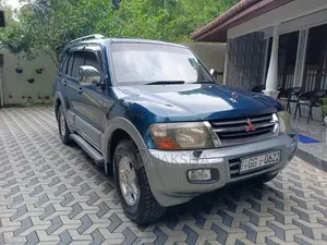 Mitsubishi Montero 2001 SUV (Used)