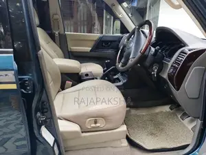 Mitsubishi Montero 2001 SUV (Used)