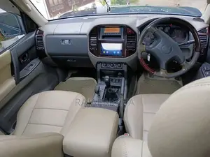 Mitsubishi Montero 2001 SUV (Used)