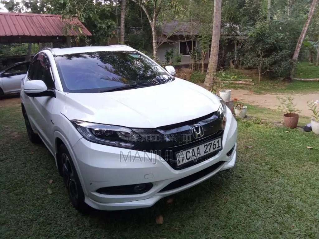 Honda Vezel 2014 SUV (Used)