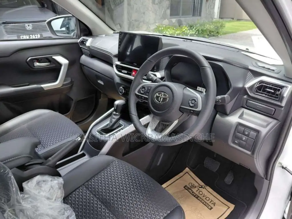 Toyota Raize 2025 SUV Unregistered (Recondition)