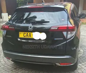 Honda Vezel 2014 SUV (Used)