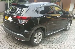 Honda Vezel 2014 SUV (Used)