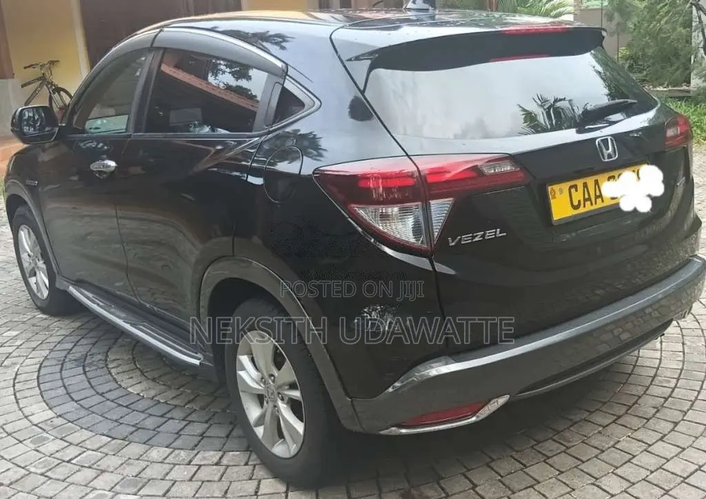 Honda Vezel 2014 SUV (Used)