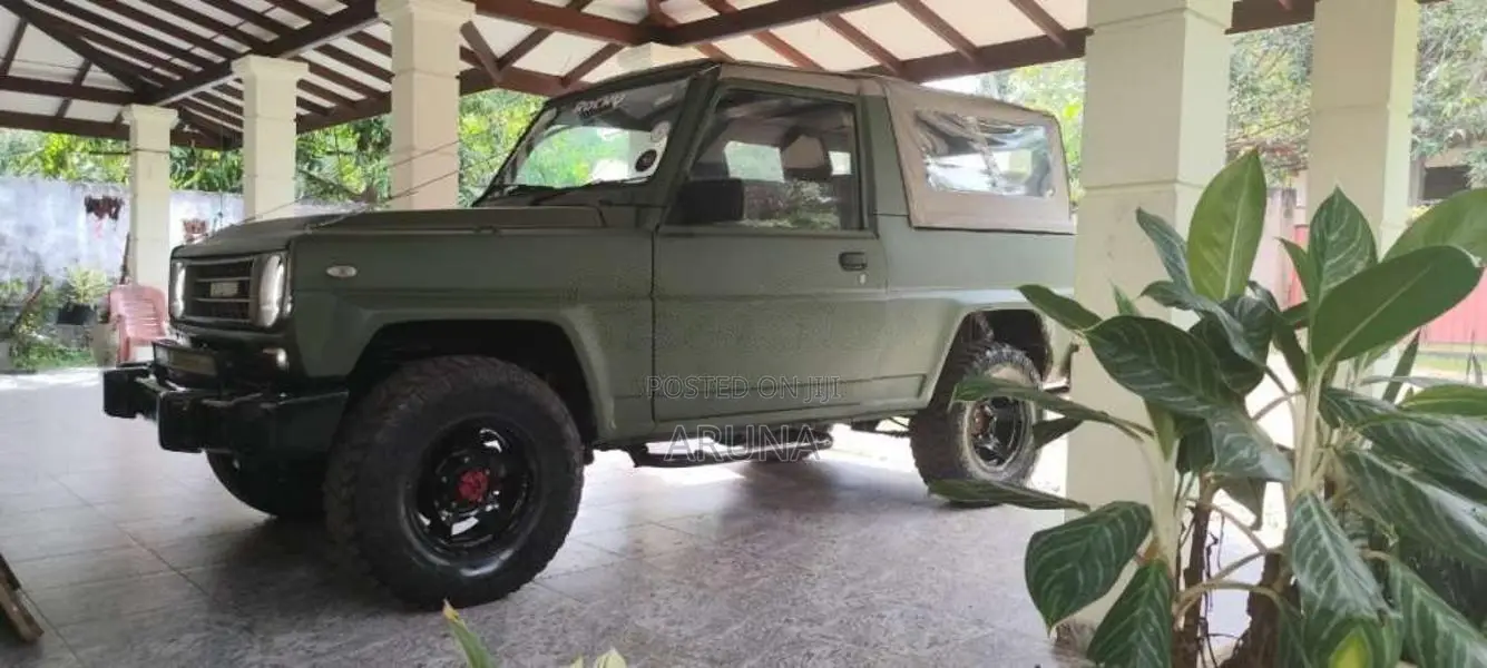 Daihatsu Rocky 1985 SUV (Used)