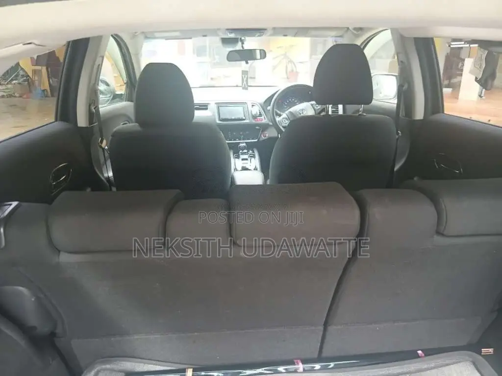 Honda Vezel 2014 SUV (Used)