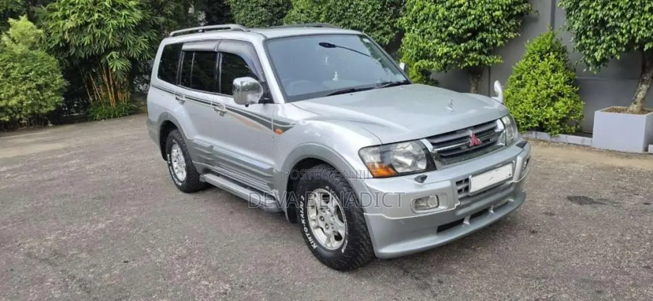 Mitsubishi Montero 2001 SUV (Used)