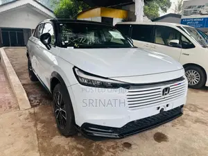 Honda Vezel Z Play 10 Speker Moonroof 2026 SUV Unregistered (Reconditi