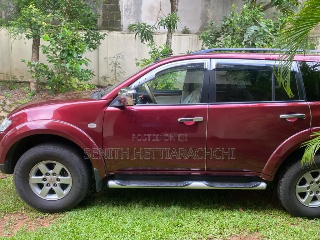 Mitsubishi Montero Sport 2012 SUV (Used)