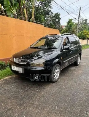 Kia CARENS 2002 SUV (Used)