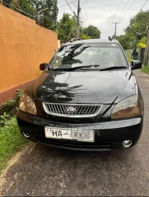 Kia CARENS 2002 SUV (Used)